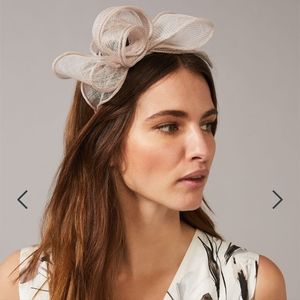 Phase Eight Fascinator